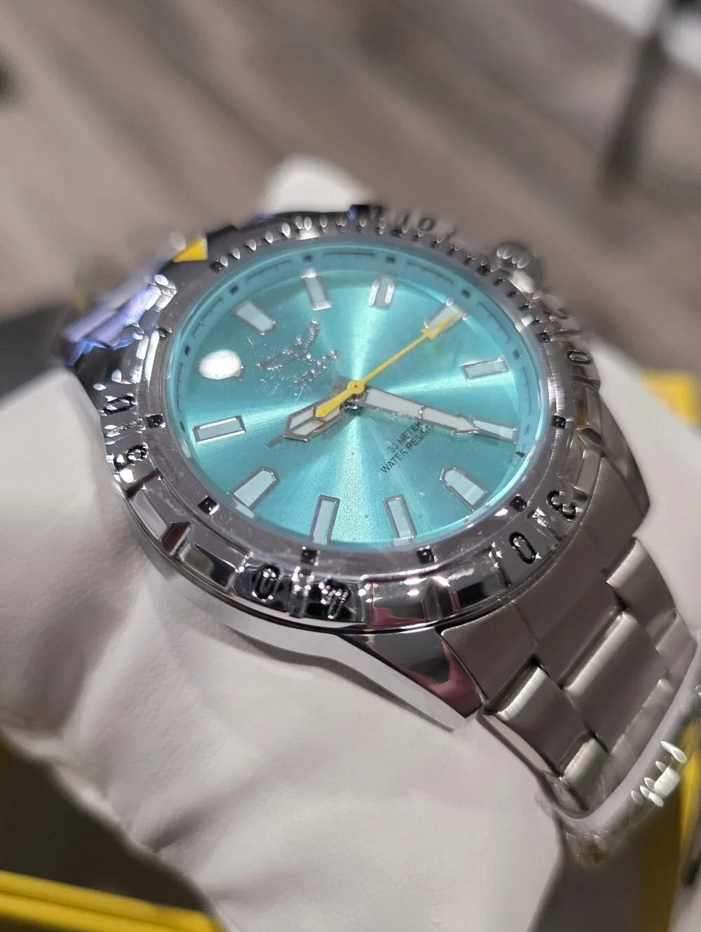 301. Specialty I by Invicta MenModel 70051 - 42mm Men's Watch Quartz